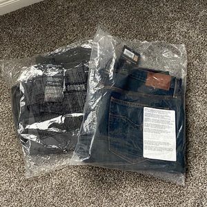2 pairs of Harley-Davidson pants. 1 cargo, 1 Jean